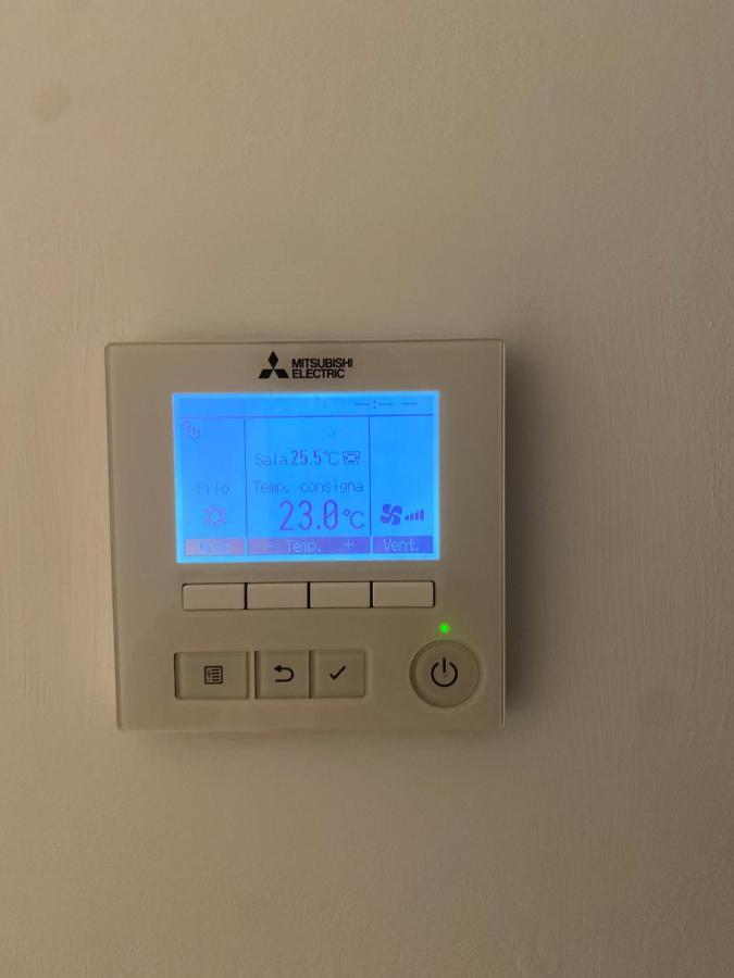 Apartamento Puerto Madeira Roses Zewnętrze zdjęcie